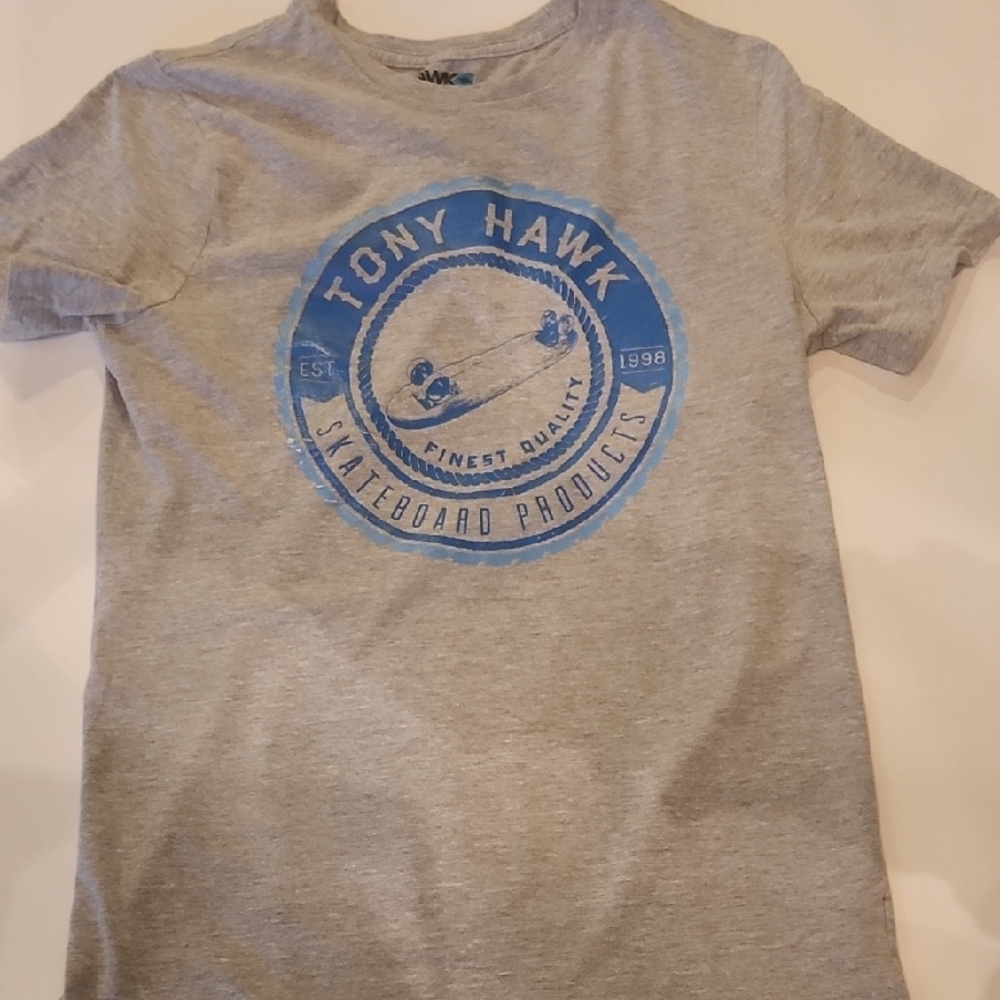Tony Hawk Gray T-Shirt with Blue Skateboard Graphic